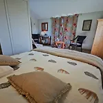 Domaine Les Marronniers Guest house Cambremer