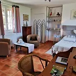 Guest house Domaine Les Marronniers 4*