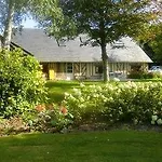 Domaine Les Marronniers Guest house Cambremer