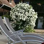 Domaine Les Marronniers Guest house 4*