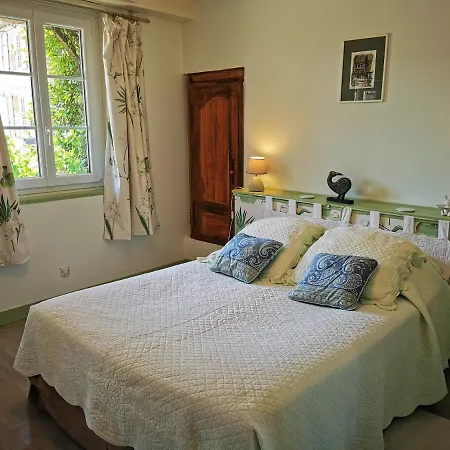 Domaine Les Marronniers Pensionat 4*