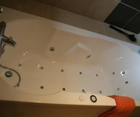 Les Marronniers Guest house