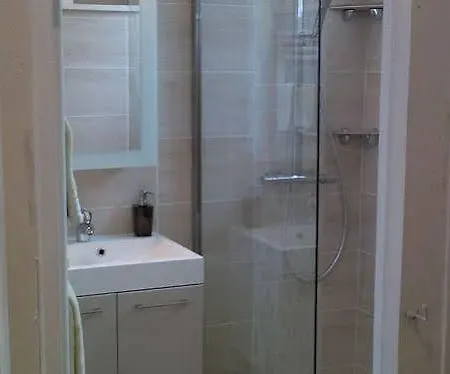 Les Marronniers Pensión Cambremer